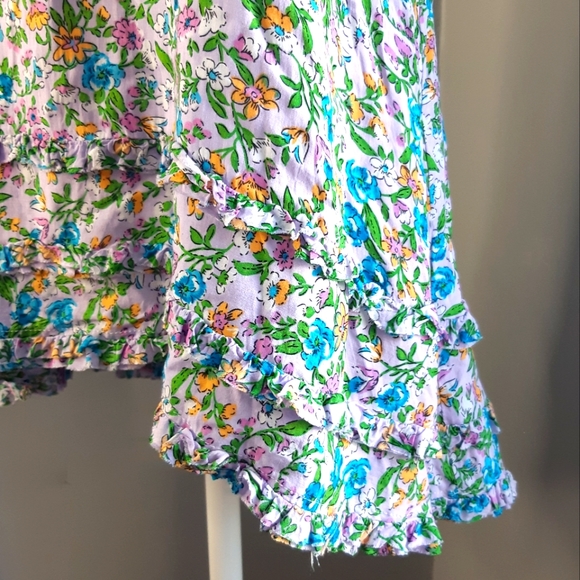 Janet Paris floral ruffle and button tank top with lace overlay size small - Picture 5 of 13